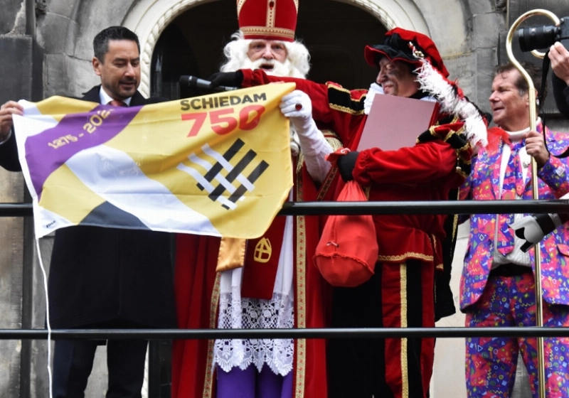 DSC_0261 (777x1024).jpg